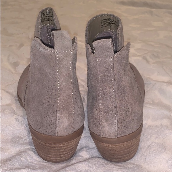 Steve Madden booties - Picture 2 of 9